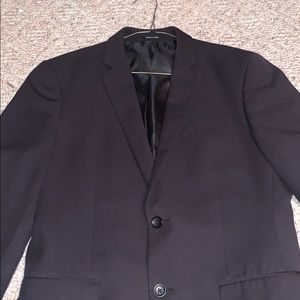 Men’s black suit jacket